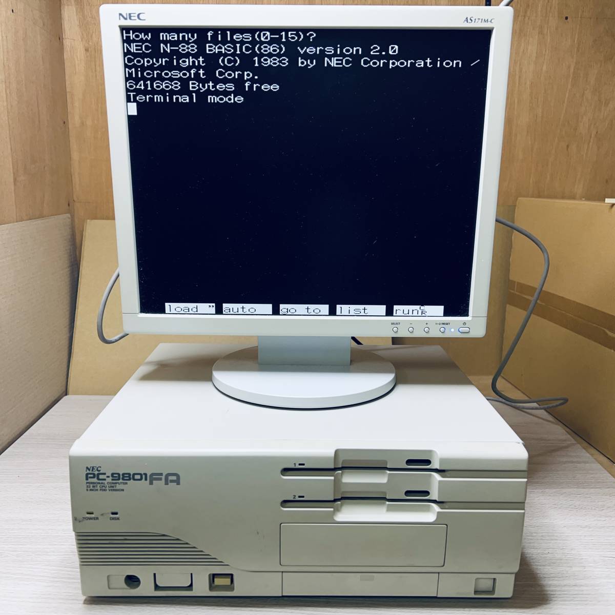 ジャンク品 PC-9801 FA （HDDなし・FDドライブなし・ケーブル類なし