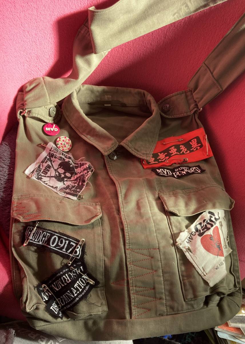  world . one piece only. complete military remake specification shoulder bag [ACID JAZZ MEN|MAD]. less .. unusual hole - key three tree shop mud old clothes /ROCK/PUNK