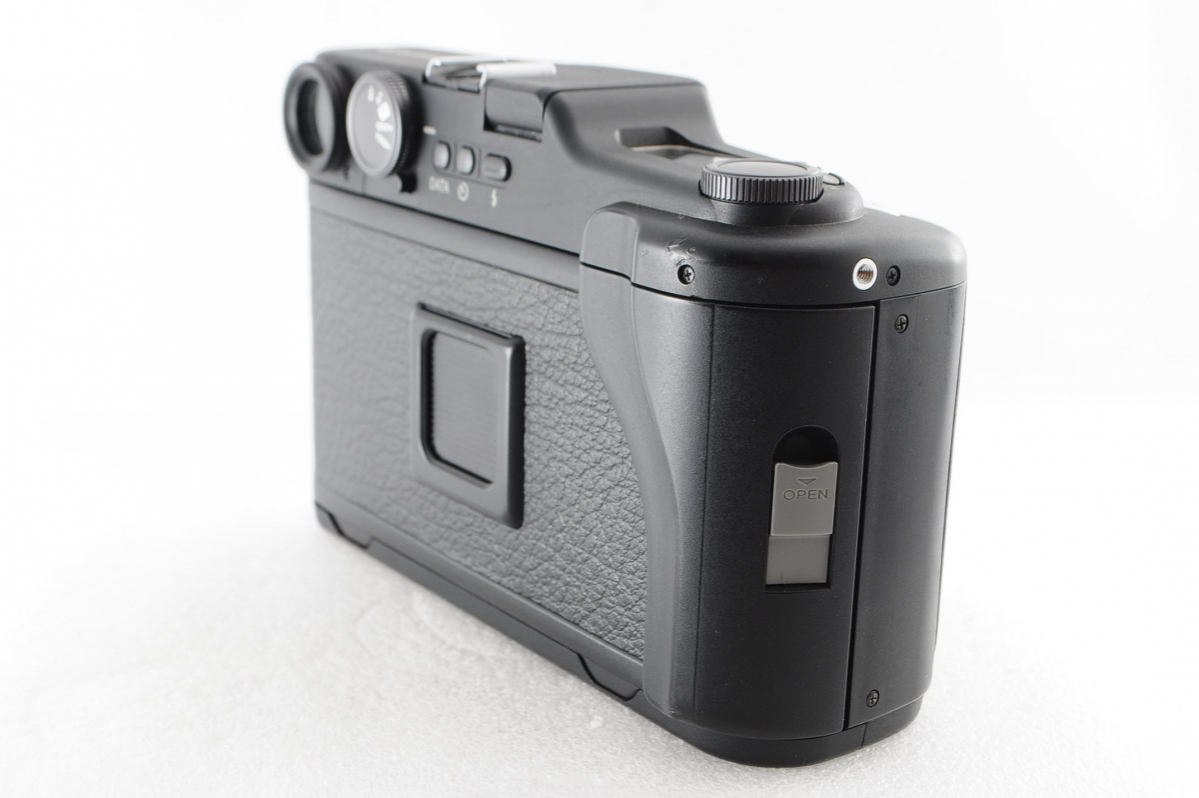 ☆極上美品!☆FUJIFILM 富士フイルム GA645Wi Professional 6x4.5