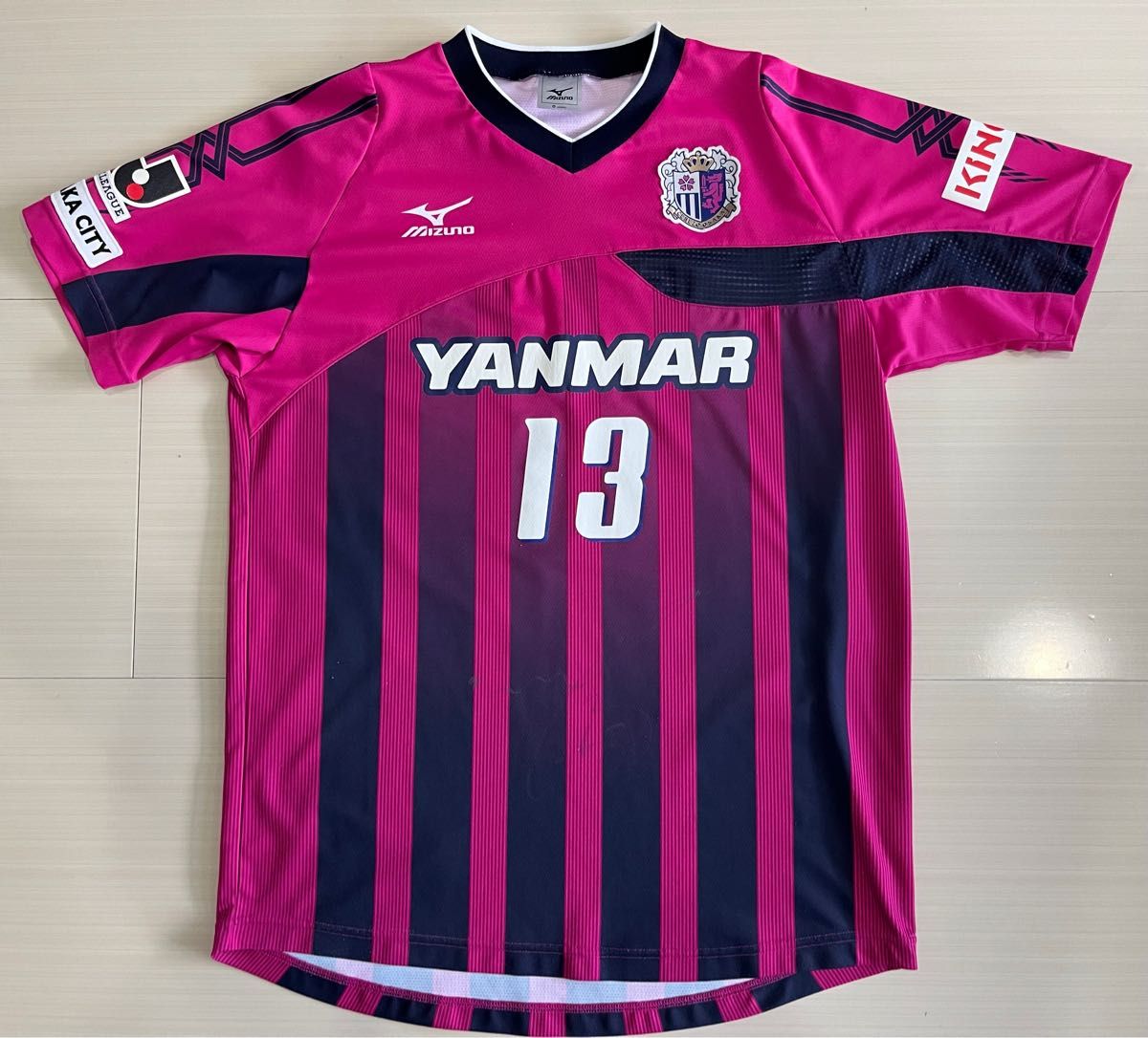 セレッソ大阪 2012 ユニフォーム 柿谷曜一朗 No 13 Oサイズ セレッソ大阪 2012 ユニフォーム 柿谷曜一朗 No 13 Oサイズ
