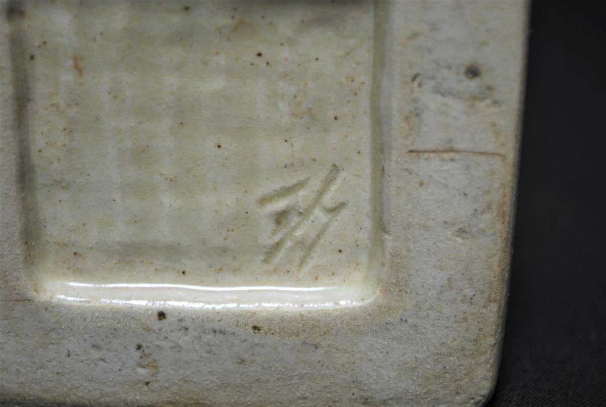 フラワーB ブルーグレイ 壺屋焼 荒焼 徳利 容量約220ml 古琉球 古美術