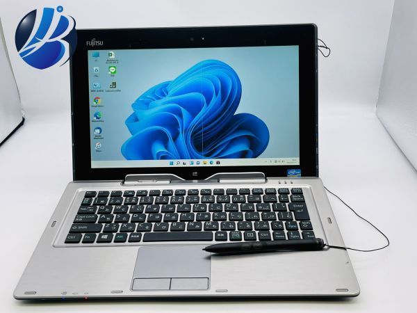 逆輸入 【訳アリ】☆Fujitsu タブレットPC Arrows Tab Q702/G☆Win11