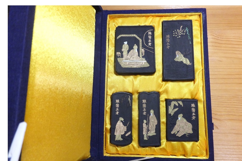 油彩画 洋画 (油絵額縁付きで納品対応可) F4号 「毛糸だま 油彩画 洋画 (油絵額縁付きで納品対応可) F4号 「毛糸だま