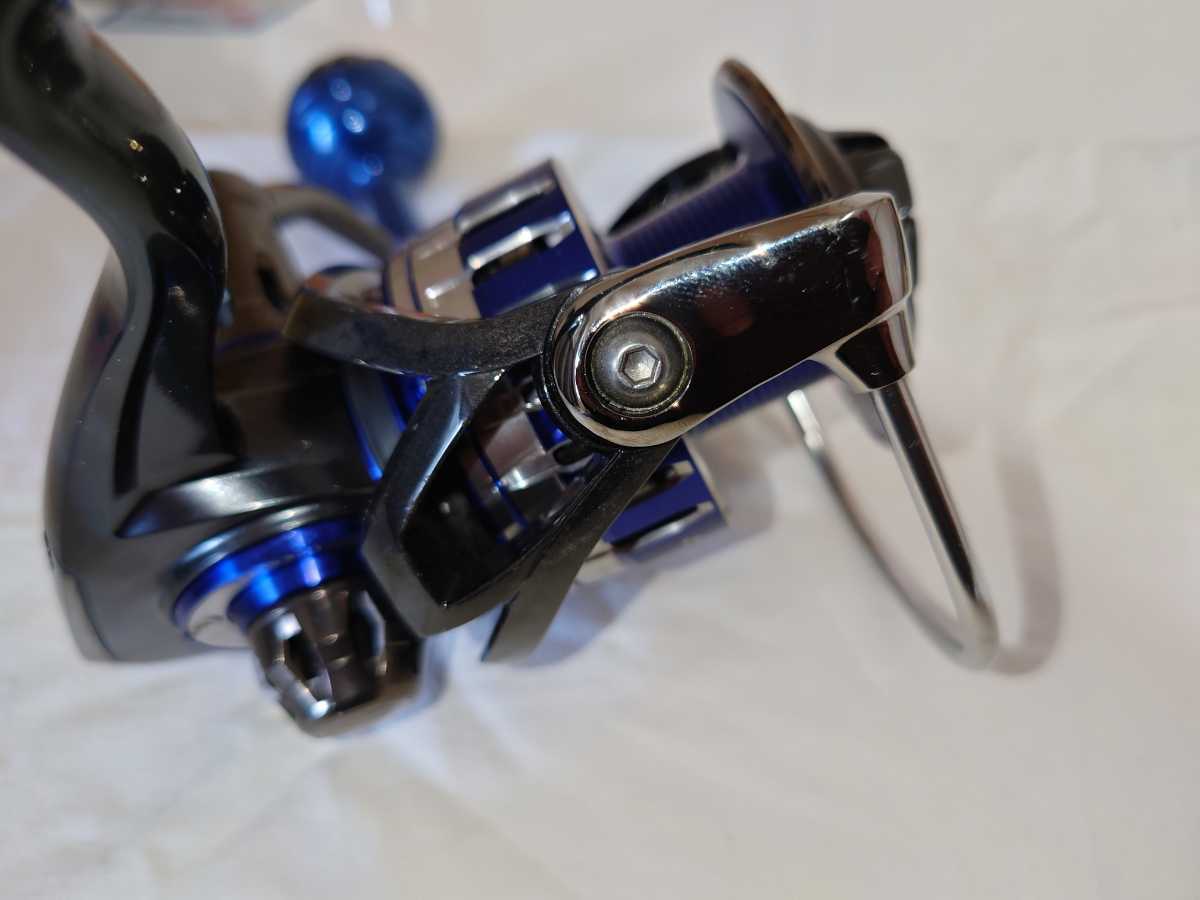 釣具 DAIWA ダイワ 15SALTIGA 4500h ソルティガ 左ハンドル リール