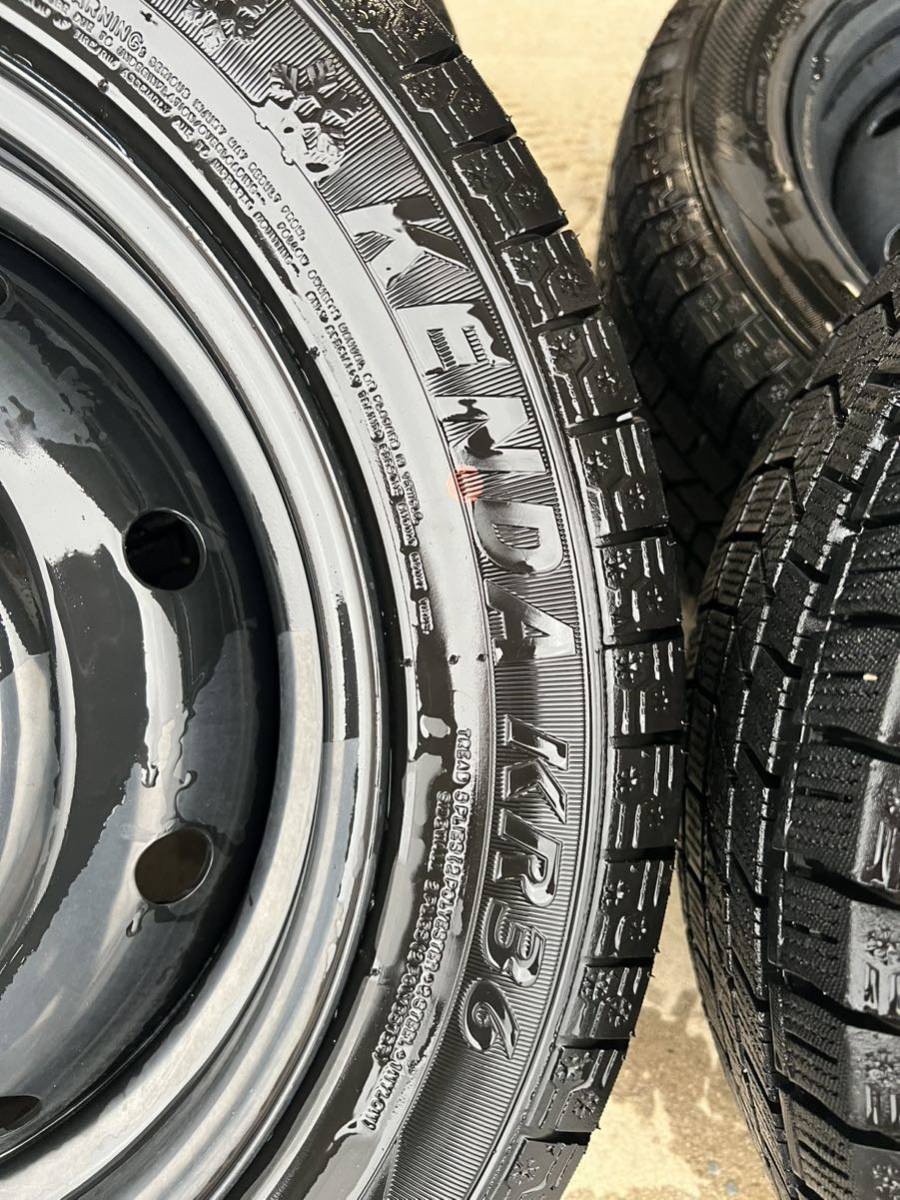 KENDAスタッドレス205／60R16  92Q深溝