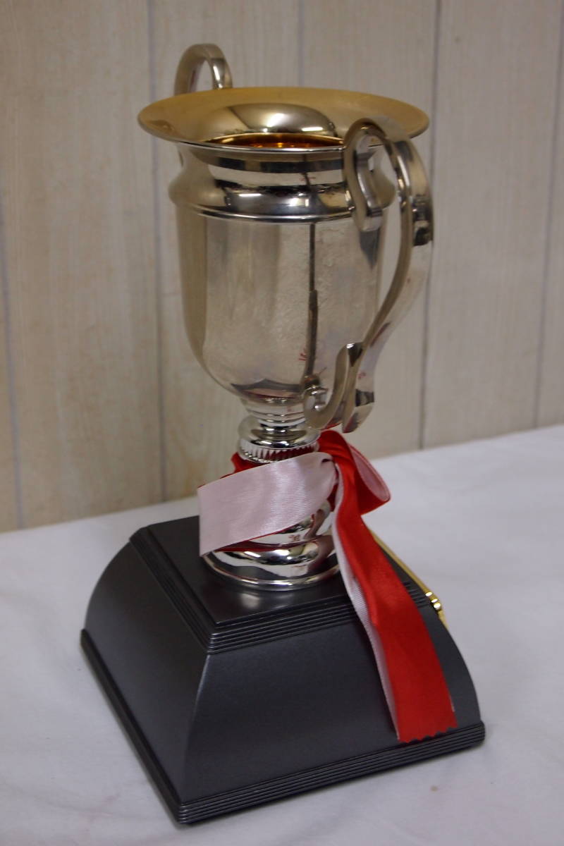  прекрасный товар *WIN* Trophy *PSS-382C* высота 24cm*302S4-F11631