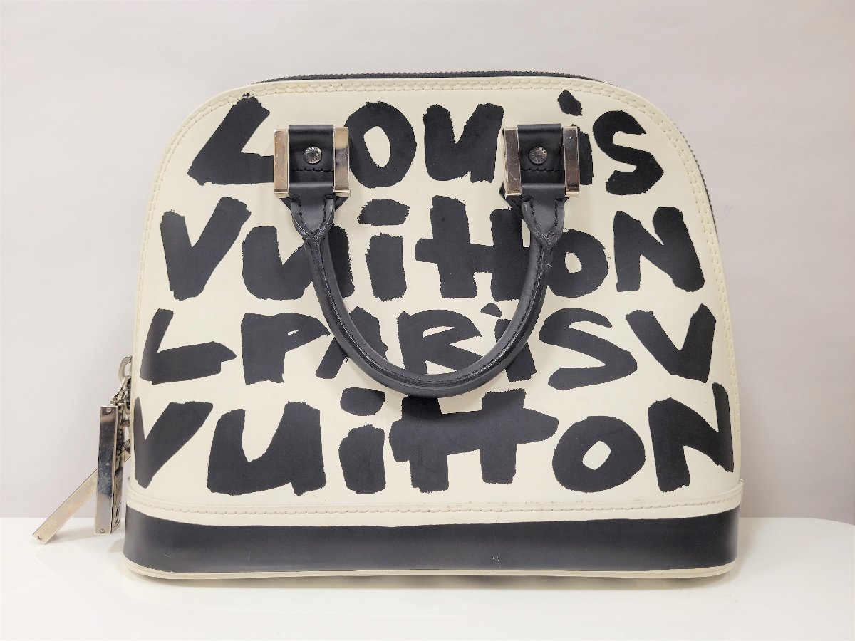 よりお ☆LOUIS VUITTON ルイヴィトン グラフィッティ アルマMM M92179