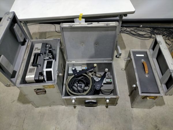 Yahoo!オークション - 【動作品】16ミリ 16mm 映写機 ELMO Yahoo!オークション - 【動作品】16ミリ 16mm 映写機 ELMO
