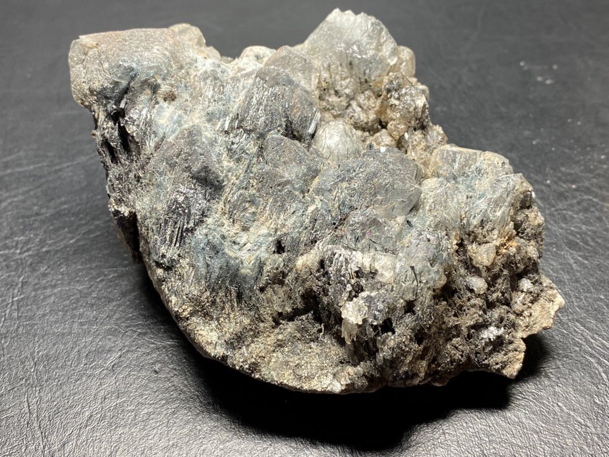 ブルー リーベカイト ザギマウンテンクォーツ ザギ水晶 419g-