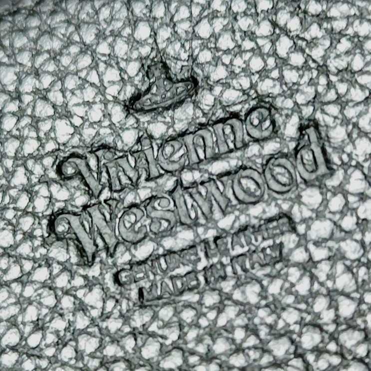 新品 イタリア製 Vivienne Westwood 本革 2ボタン 二つ折り 長財布 黒
