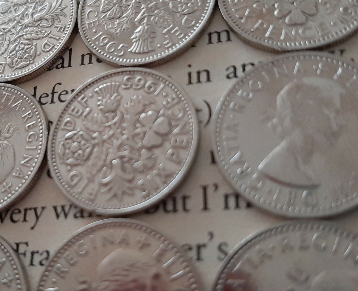 訳あり】 シックスペンス イギリス 1954年 ラッキー6ペンス 英国コイン 美品です♥♥