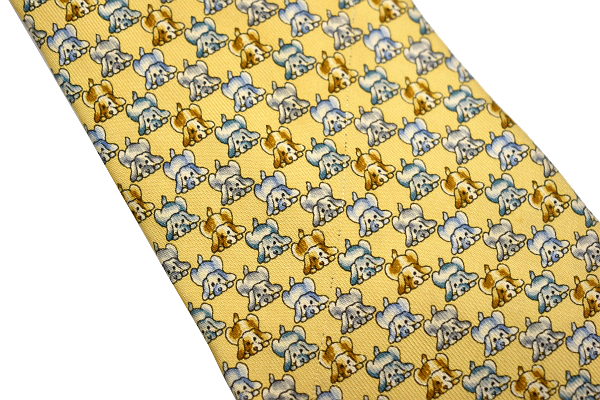 N-2605* бесплатная доставка *Salvatore Ferragamo Salvatore Ferragamo * стандартный товар Италия производства желтый желтый цвет DOG собака one Chan рисунок шелк галстук 