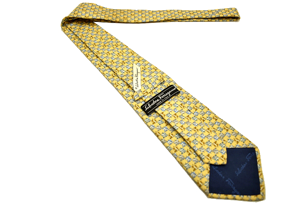 N-2605* бесплатная доставка *Salvatore Ferragamo Salvatore Ferragamo * стандартный товар Италия производства желтый желтый цвет DOG собака one Chan рисунок шелк галстук 