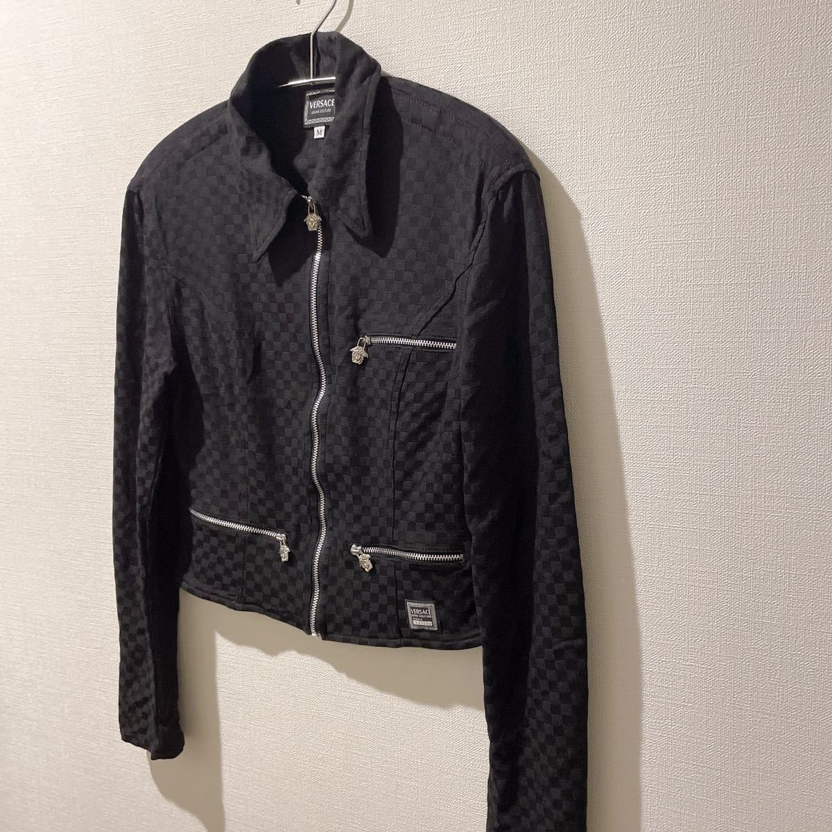 送料無料(沖縄は1000円) VersaceJeansCouture レザージャケット