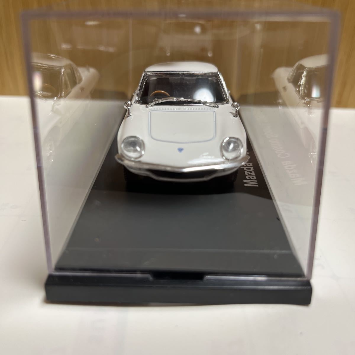 1/43 ノレブ/NOREV Mazda Cosmo Spor L10B 1968 White 800601 マツダコスモスポーツ_画像3