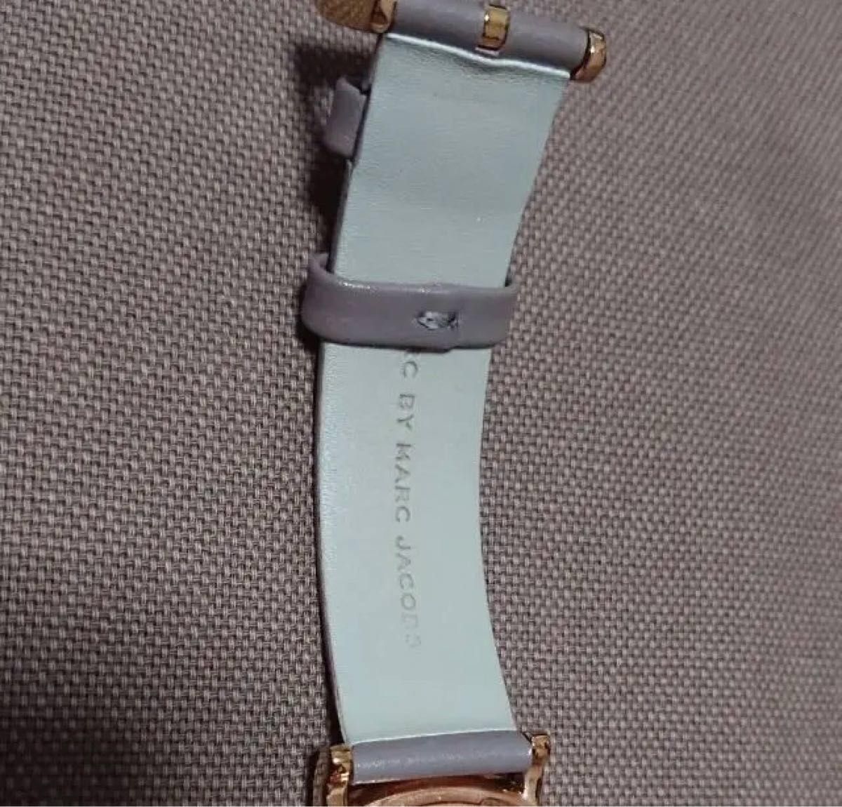 美品 マークジェイコブス 腕時計 MARC BY MARC JACOB ベージュ グレー