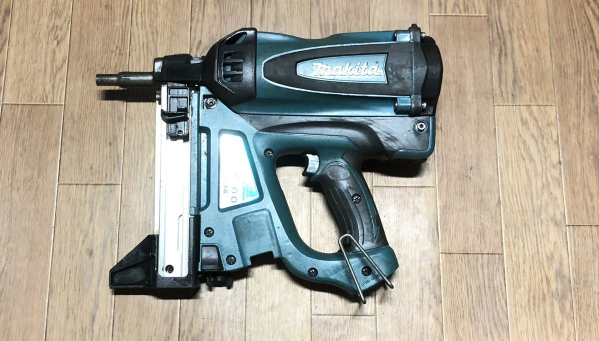 makita マキタ コンクリート用ガスピン打ち機 GN420C コードレスコンクリート用ガスピン打ち機 ピン打機 釘打機_画像1