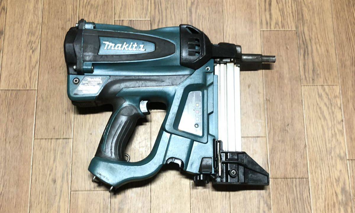 makita マキタ コンクリート用ガスピン打ち機 GN420C コードレスコンクリート用ガスピン打ち機 ピン打機 釘打機_画像2