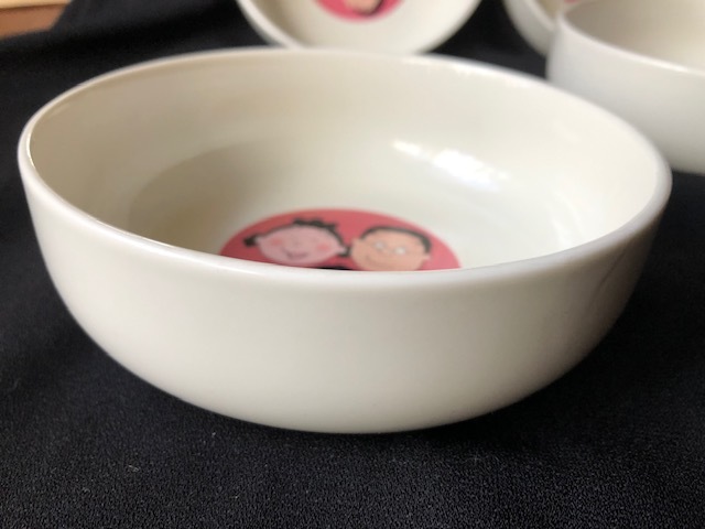 TOSHIBA 思わず手が出るサザエさんのおかわり 小鉢 皿 陶器 TOSHIBA 思わず手が出るサザエさんのおかわり 小鉢 皿 陶器