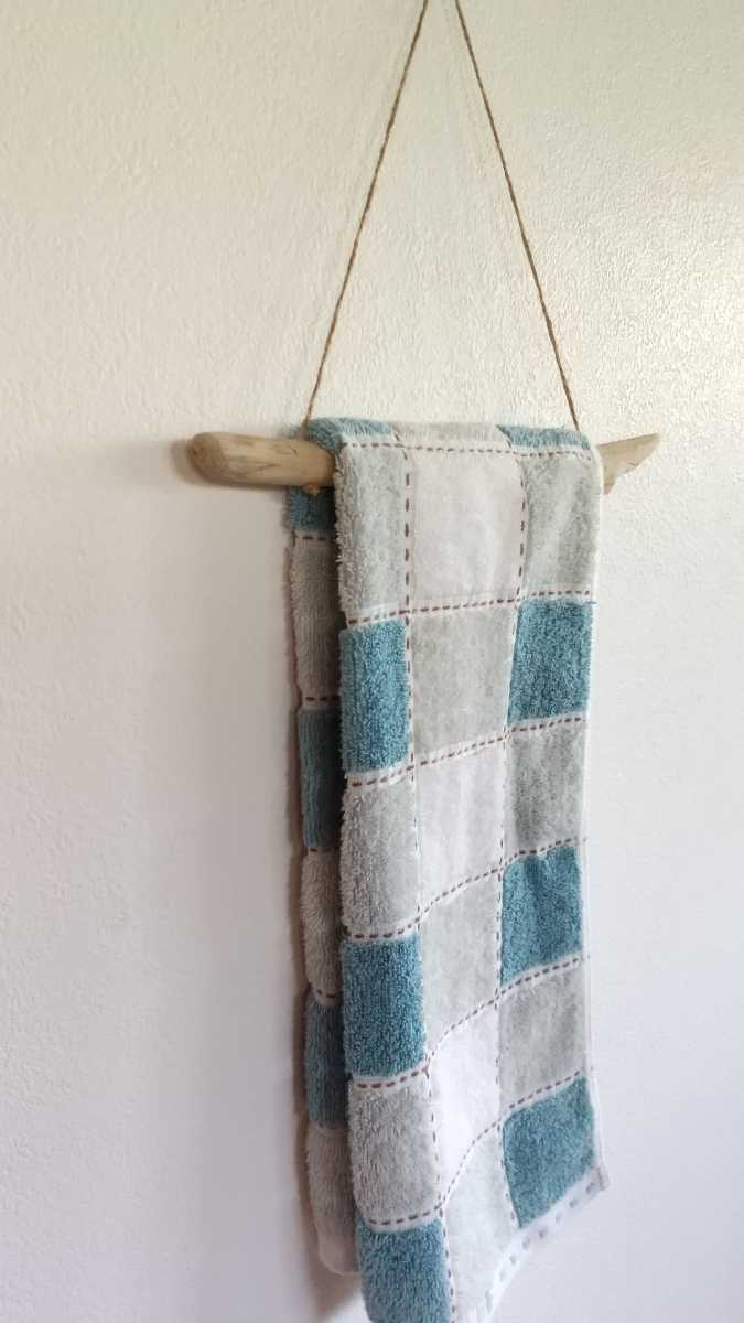 g* driftwood hand made * towel hanger * hanger * towel ..* scarf ..* stole ..* muffler ..* hanging 