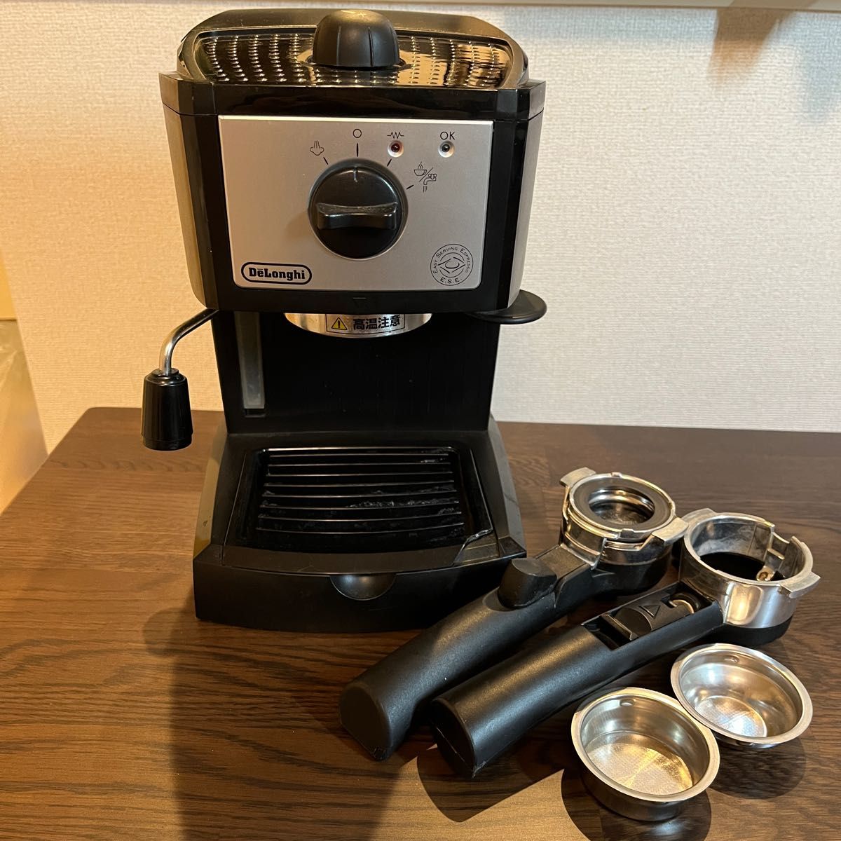 デロンギ エスプレッソマシーン EC152J - コーヒーメーカー