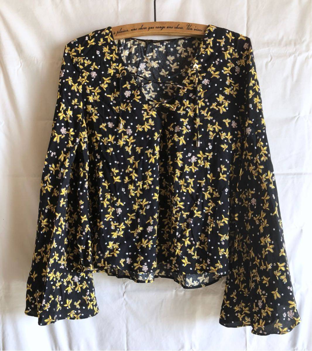 unused ZARA Zara flower print blouse tops navy floral print : Real Yahoo  auction salling