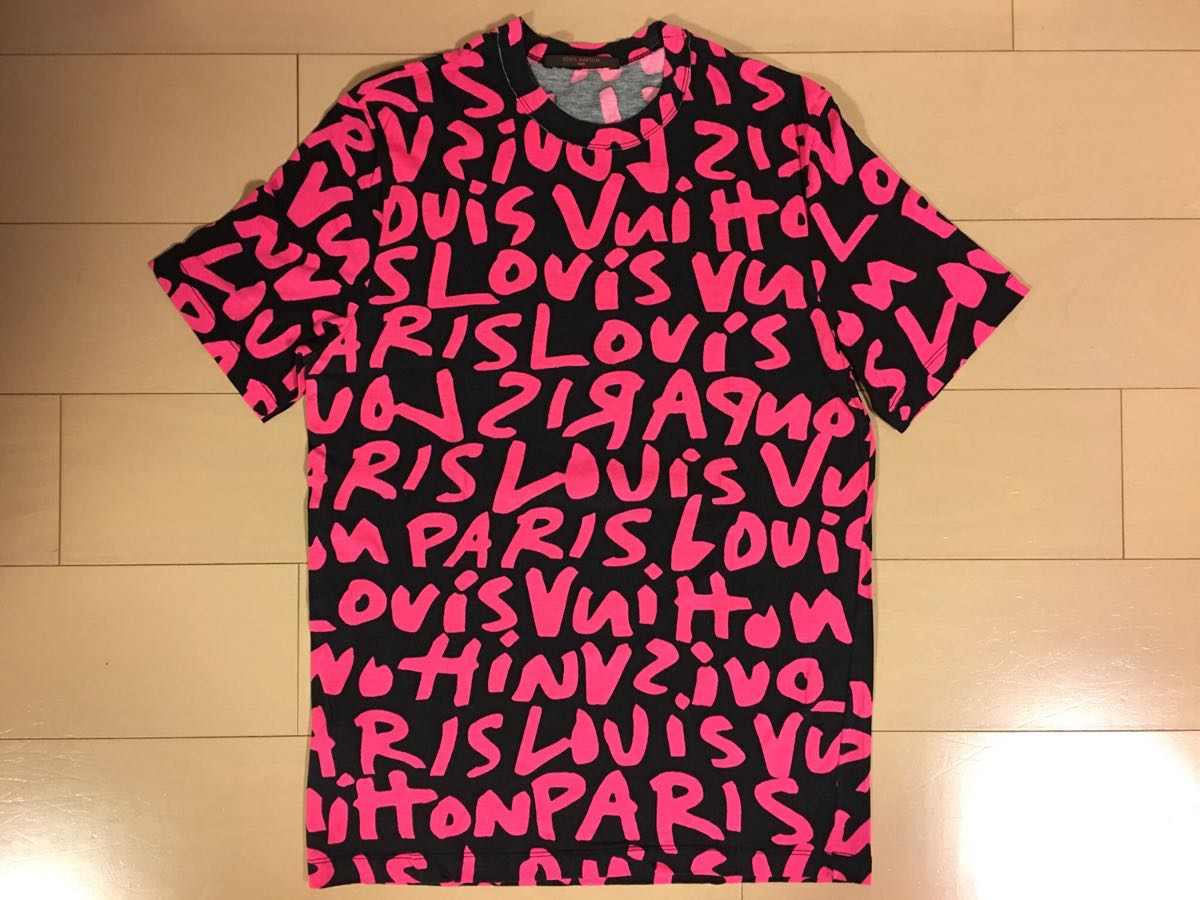 国内正規品 極美品 ルイヴィトン x スティーブン・スプラウス グラフィティ メンズ Tシャツ ピンク Mサイズ Louis Vuitton Stephen Sprouse