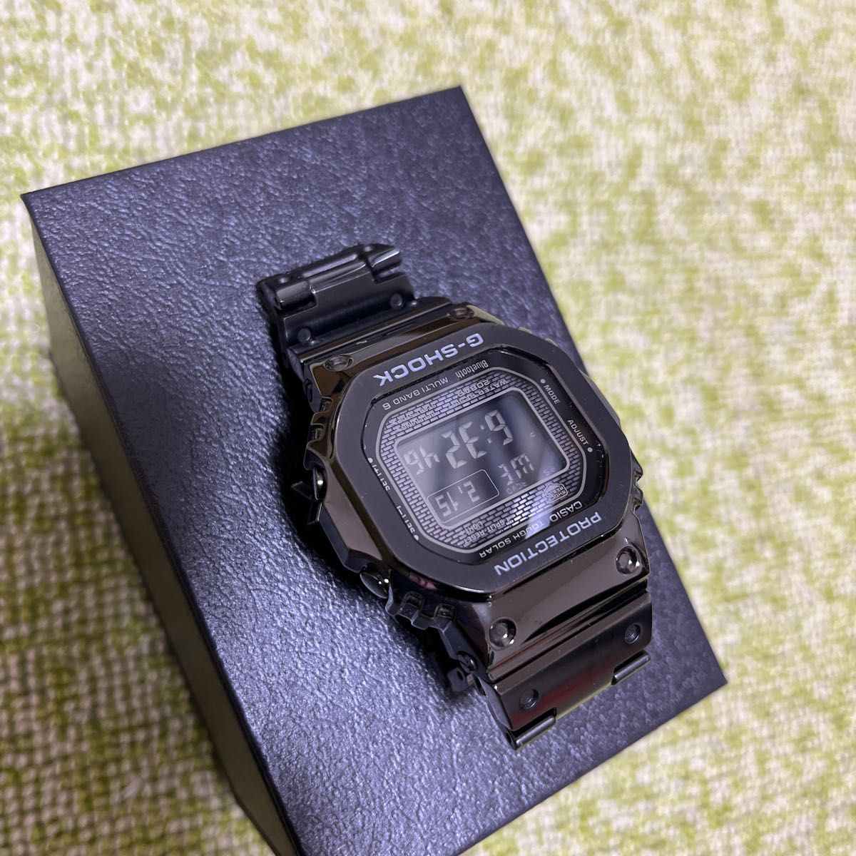 CASIO G-SHOCK ジーショック フルメタル 電波ソーラー GMW-B5000GD-1JF ブラック　美品