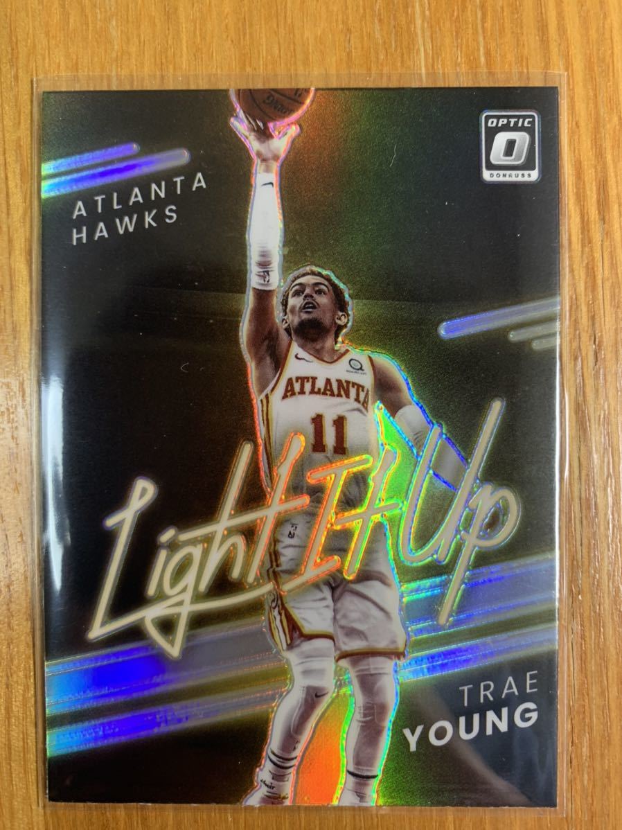 RC Auto Trae Young DONRUSS トレイヤング sanchezarellano.com
