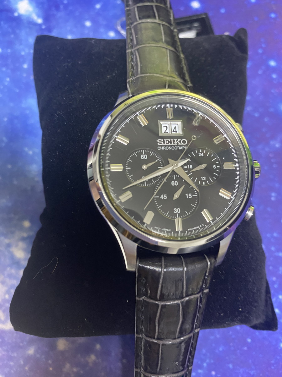 ７０ セイコー SEIKO CHRONOGRAPH 7T04-0AE0 クロノグラフ クォーツ 腕時計  黒文字盤(セイコー)｜売買されたオークション情報、yahooの商品情報をアーカイブ公開 - オークファン（）