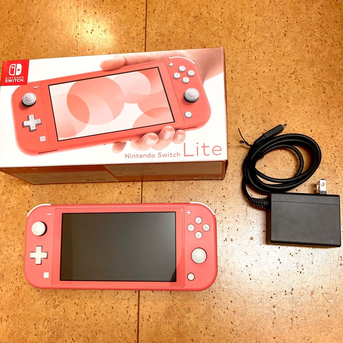 Nintendo Switch Lite ニンテンドースイッチライト コーラル テレビ
