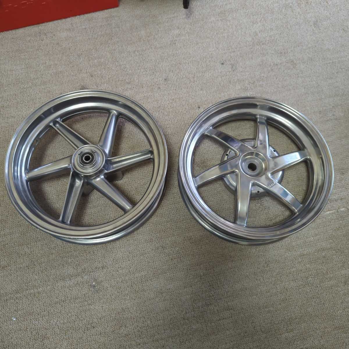 ホンダ ディオ DIO 純正アルミホイール ライブディオZX ライブDIO スーパーDIO ズーマー キャストホイール AF18AF27AF28AF34AF35|Yahoo!フリマ(旧PayPayフリマ) ホンダ ディオ DIO 純正アルミホイール ライブディオZX ライブDIO スーパーDIO ズーマー キャストホイール AF18AF27AF28AF34AF35|Yahoo!フリマ(旧PayPayフリマ)
