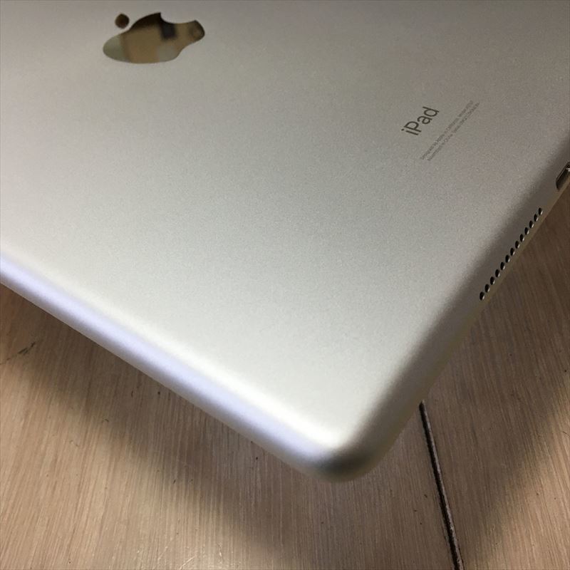保障できる 【期間限定】iPad 第7世代 シルバー 新品 32GB 未開封 iPad