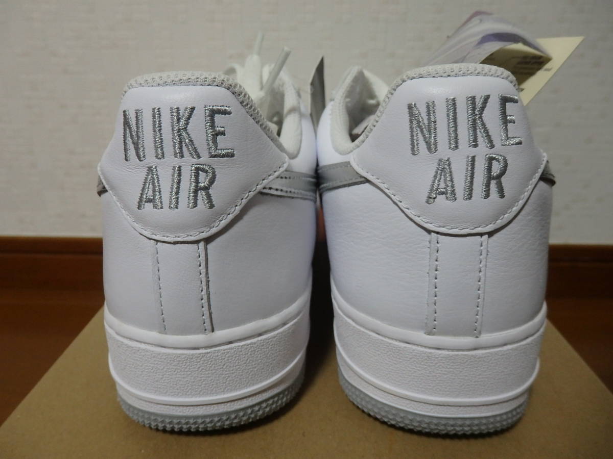 即決☆レア！限定！♪新品 NIKE ナイキスニーカー AIR FORCE 1 '07 LOW RETRO COLOR OF THE MONTH エアフォース１ 28.5cm♪25周年♪40周年_画像6