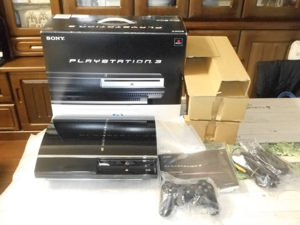 完品】PlayStation3 60GB 本体 プレイステーション3 PS3 安心の定価