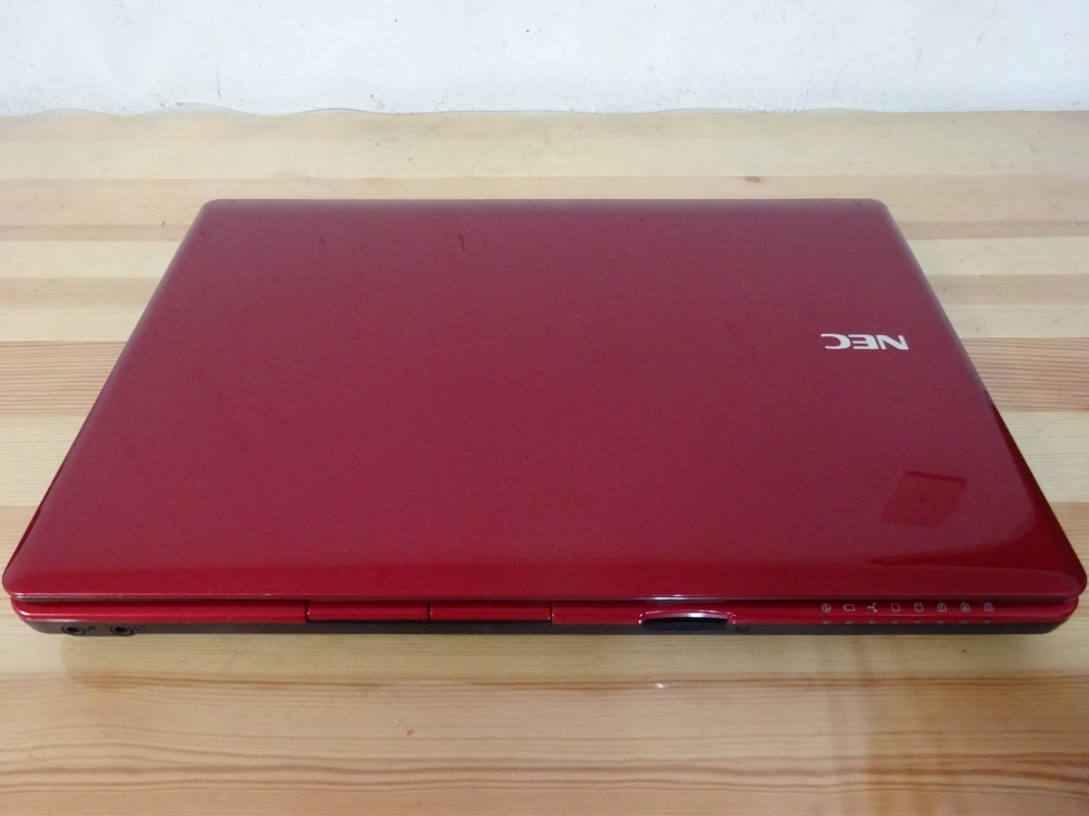 安価 LAVIE 【爆速】NEC/LaVie/ノートPC/SSD/Win10/ブレイズレッド