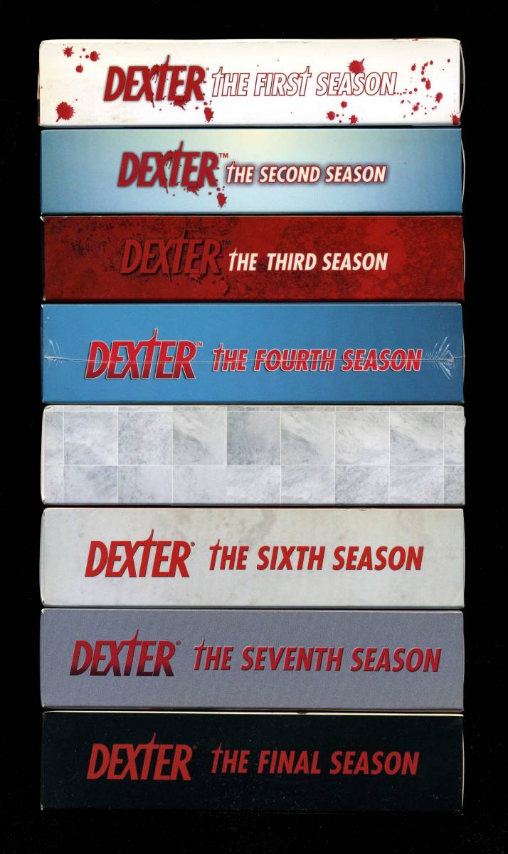 デクスター シーズン 1～8 完結 コンプリートBOX 日本版 未開封品1本含む サンプル版3本含む DEXTER 殺人鬼と言ったら、コイツ！_上面です。シーズン１～８の完結です。