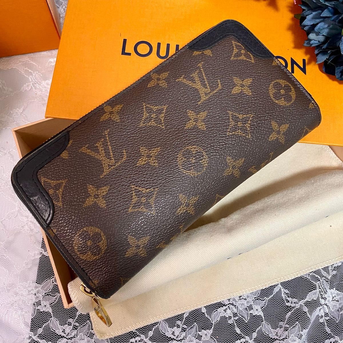 ルイヴィトン LOUIS VUITTON モノグラム レティーロ ラウンドファスナー ジッピーウォレット 長財布 黒