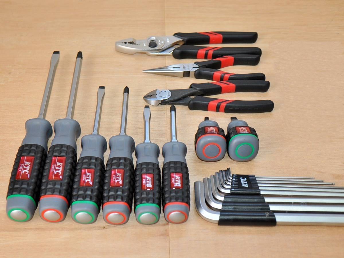 【激安セール】 ★KTC プライヤー ラジオペンチ ニッパー セット★HL259SP 六角レンチ 3点 握り物 8本 樹脂柄ドライバー 工具セット 【激安セール】 ★KTC プライヤー ラジオペンチ ニッパー セット★HL259SP 六角レンチ 3点 握り物 8本 樹脂柄ドライバー 工具セット