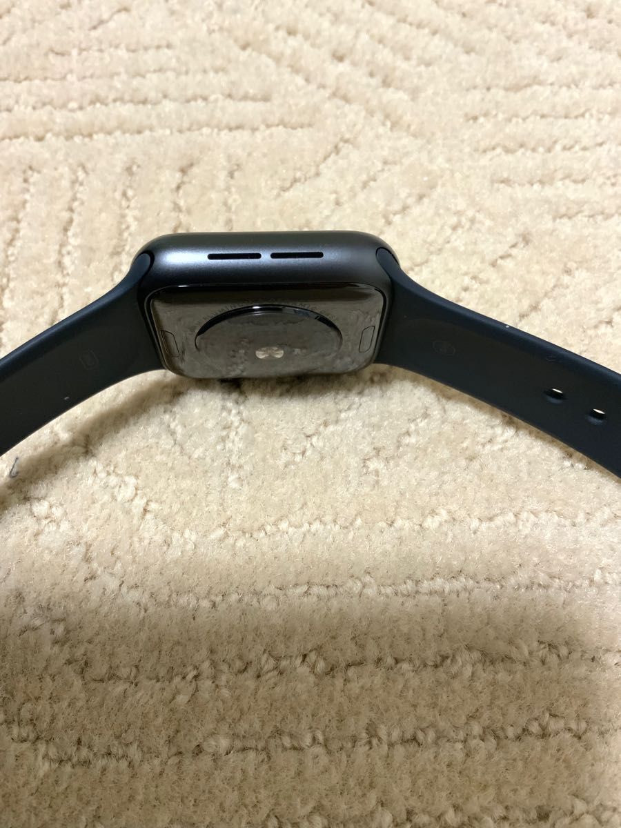 Apple Watch SE(第1世代)スペースグレイ 40mm GPSモデル ミッドナイト