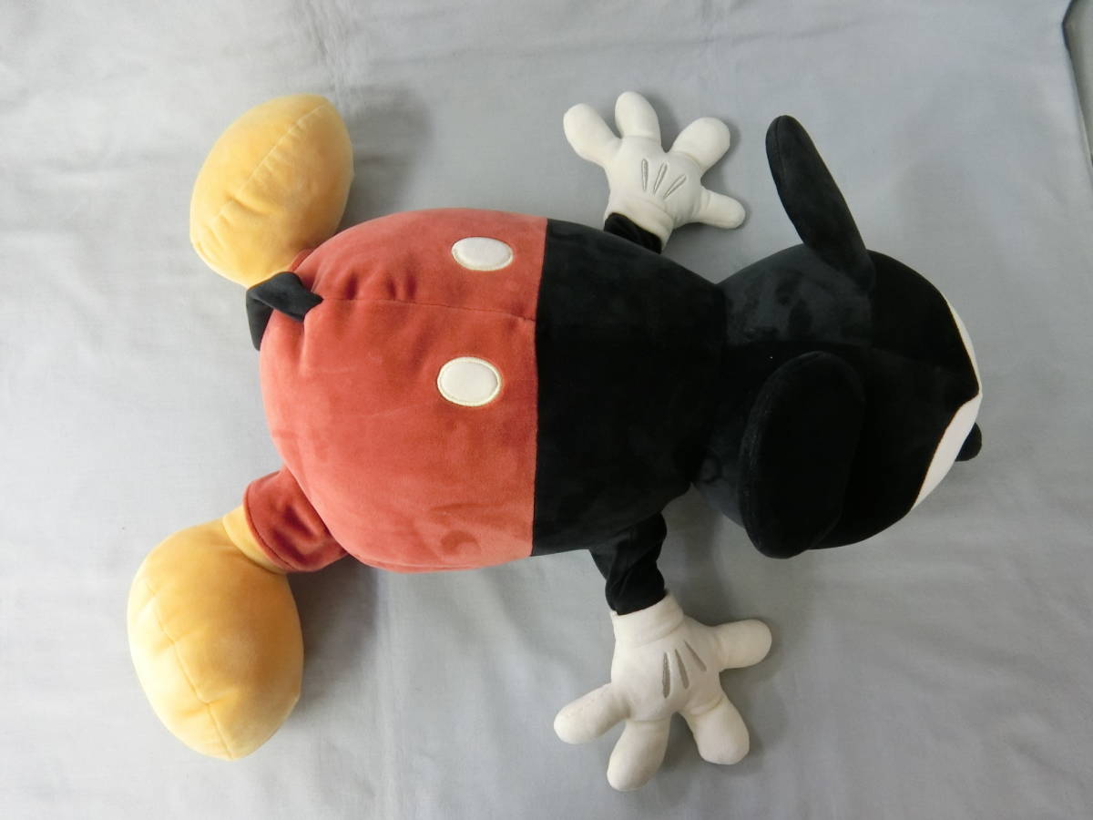 ミッキーマウス　抱き枕　Mサイズ　ぬいぐるみ　Mochi Hug　モチハグ　全長約56cm　ディズニーコレクション　Disney　LIV HEART りぶはあと_画像6