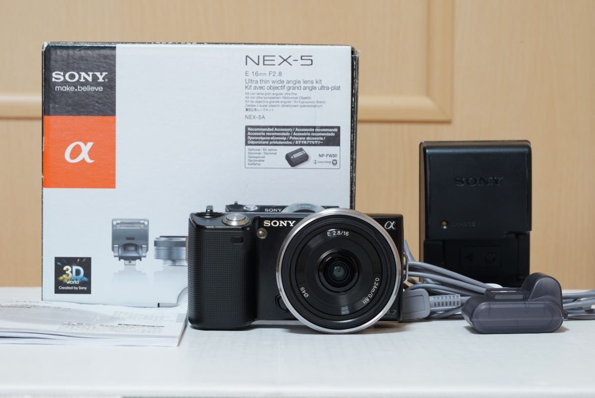 SONY ミラーレスカメラ NEX-5薄型広角レンズキット