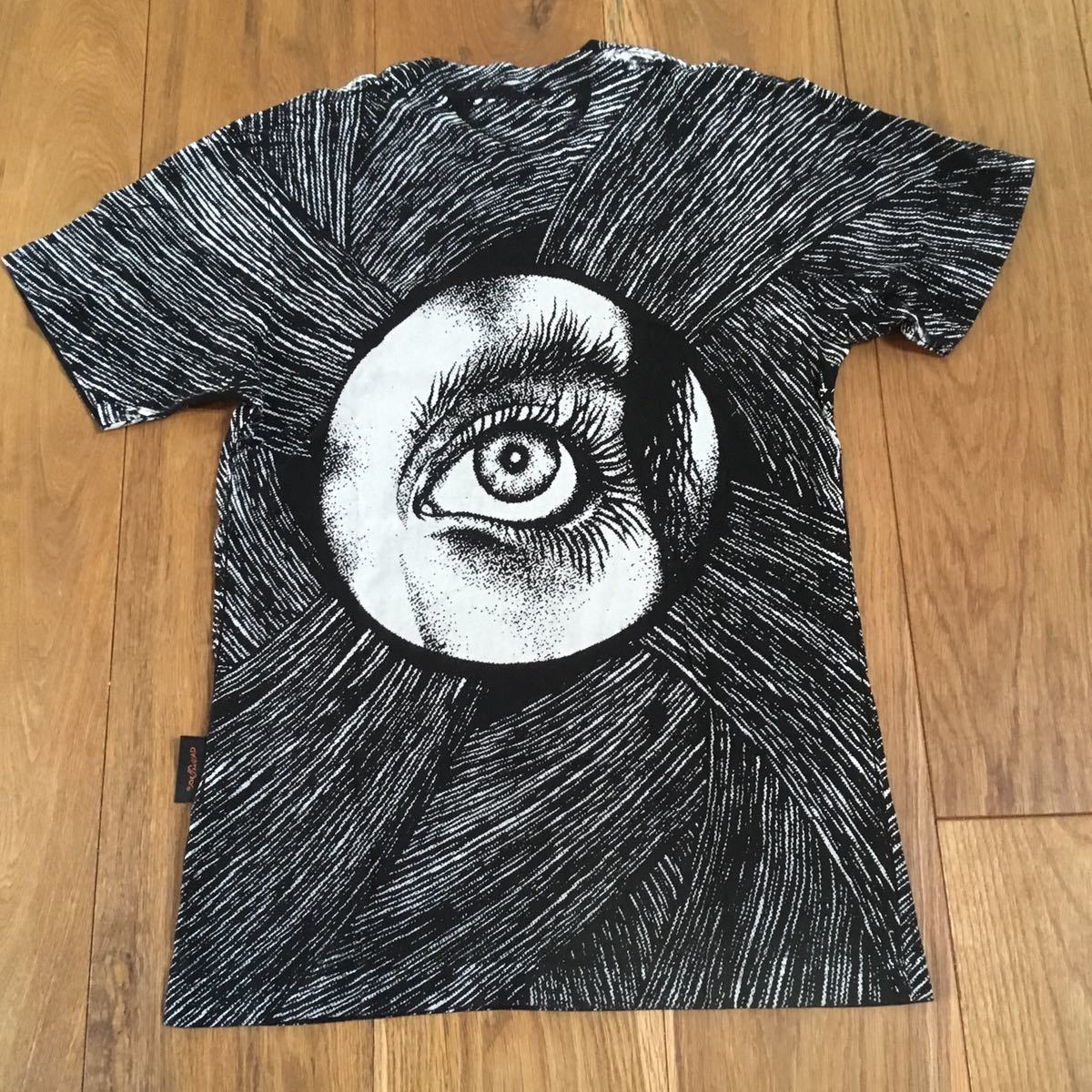【激安大特価!】 入手困難 パスヘッド 目 eye ビンテージTシャツ S