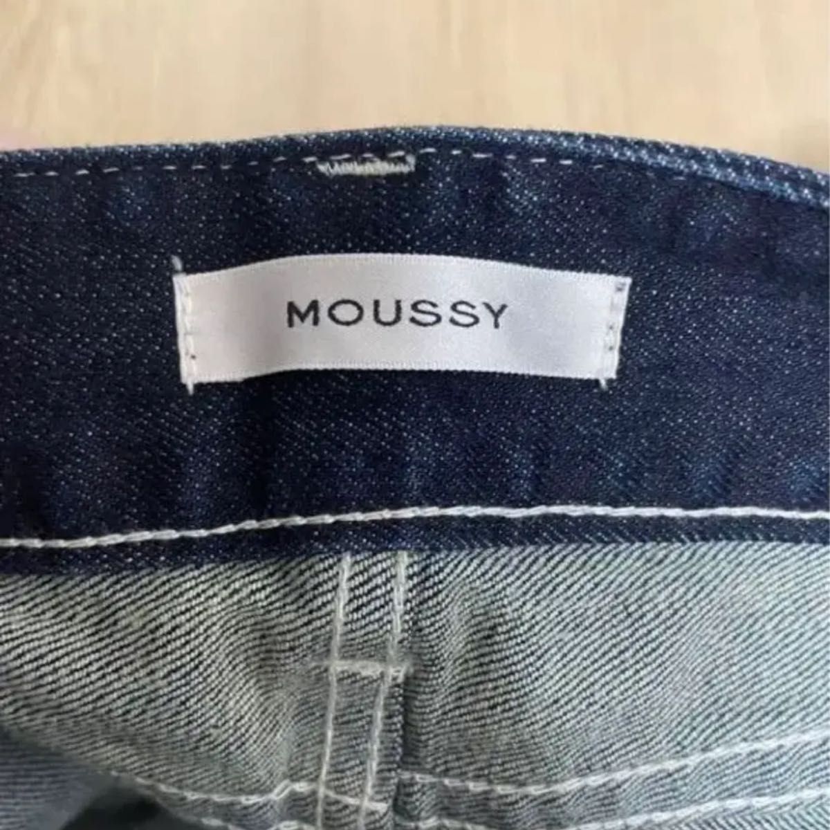 ★早い者勝ち★ 新品 MOUSSY ホワイトステッチデニム スキニー マウジー アウトレット インディゴ デニムパンツ