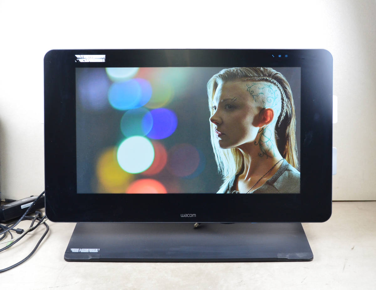 wacom cintiq 27QHD 液晶タブレット_スタンド付き-