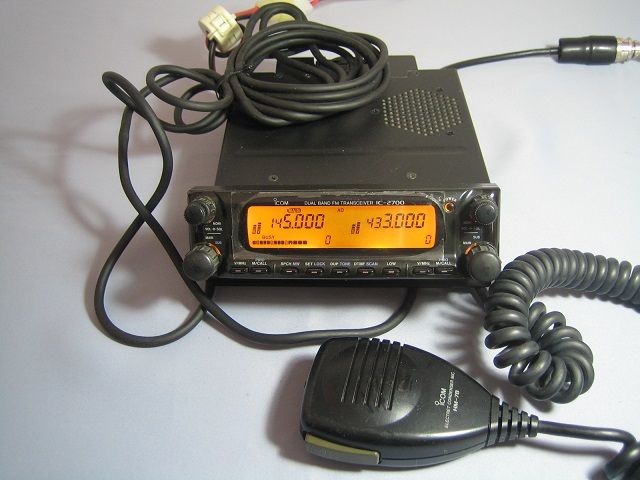 Icom IC-2700 デュアルバンドトランシーバー Yahoo!オークション - ICOM(アイコム)デュアルバンド