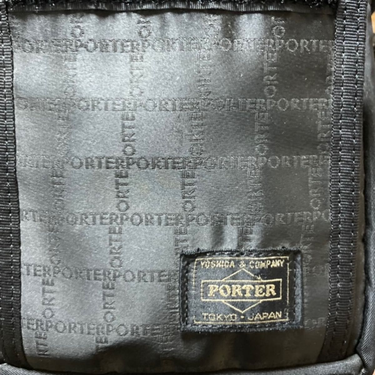 希少!PORTER 吉田カバン ブラックパターン ポーターロゴモノグラム ショルダーバッグ ブラック 送料無料