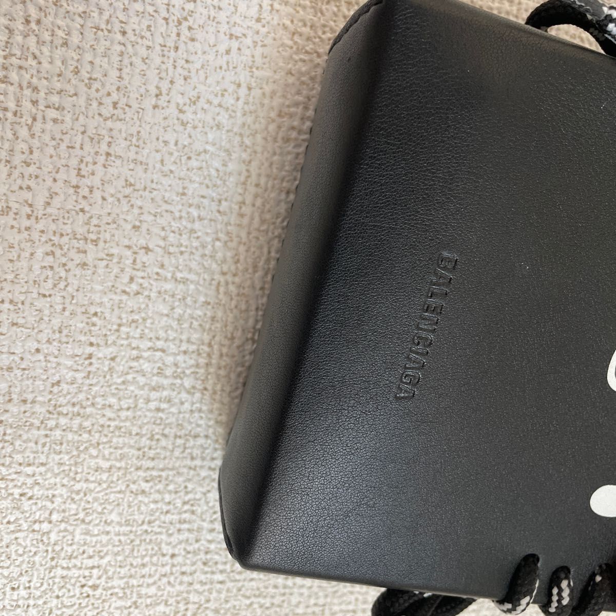 希少 BALENCIAGA バレンシアガ キティちゃんコラボ | lokomotivblog.hu