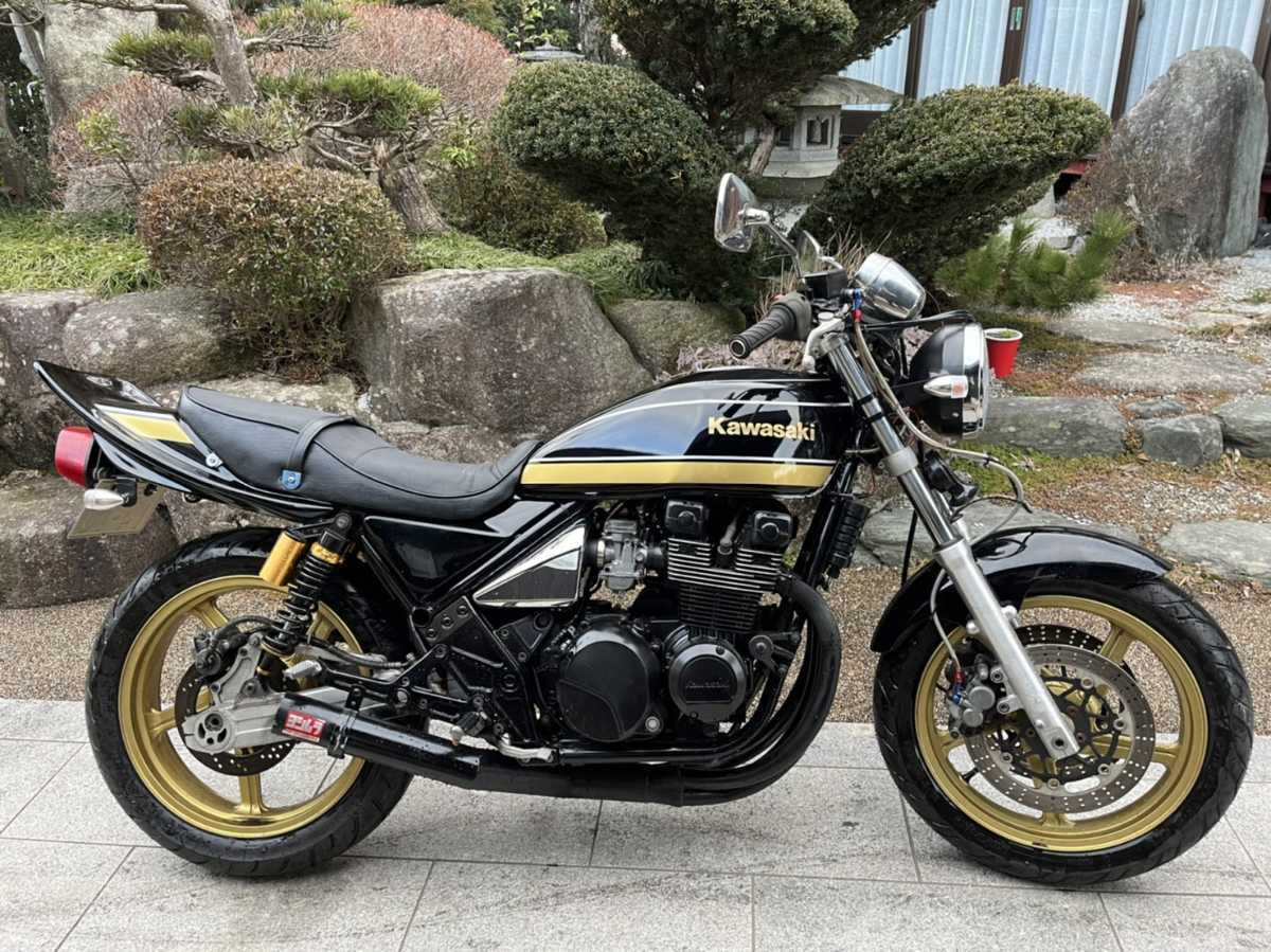 Yahoo!オークション - 車検二年付き 動画あり ゼファー400黒金 Yahoo!オークション - 車検二年付き 動画あり ゼファー400黒金