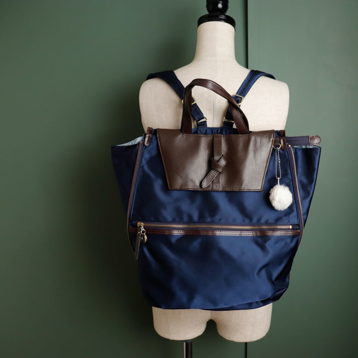 美品】Kanana project カナナプロジェクト リュック ユリ 美品】Kanana project カナナプロジェクト リュック ユリ